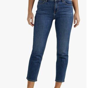 NWT Lee womens Legendary 23 Capri Jean, clear nights